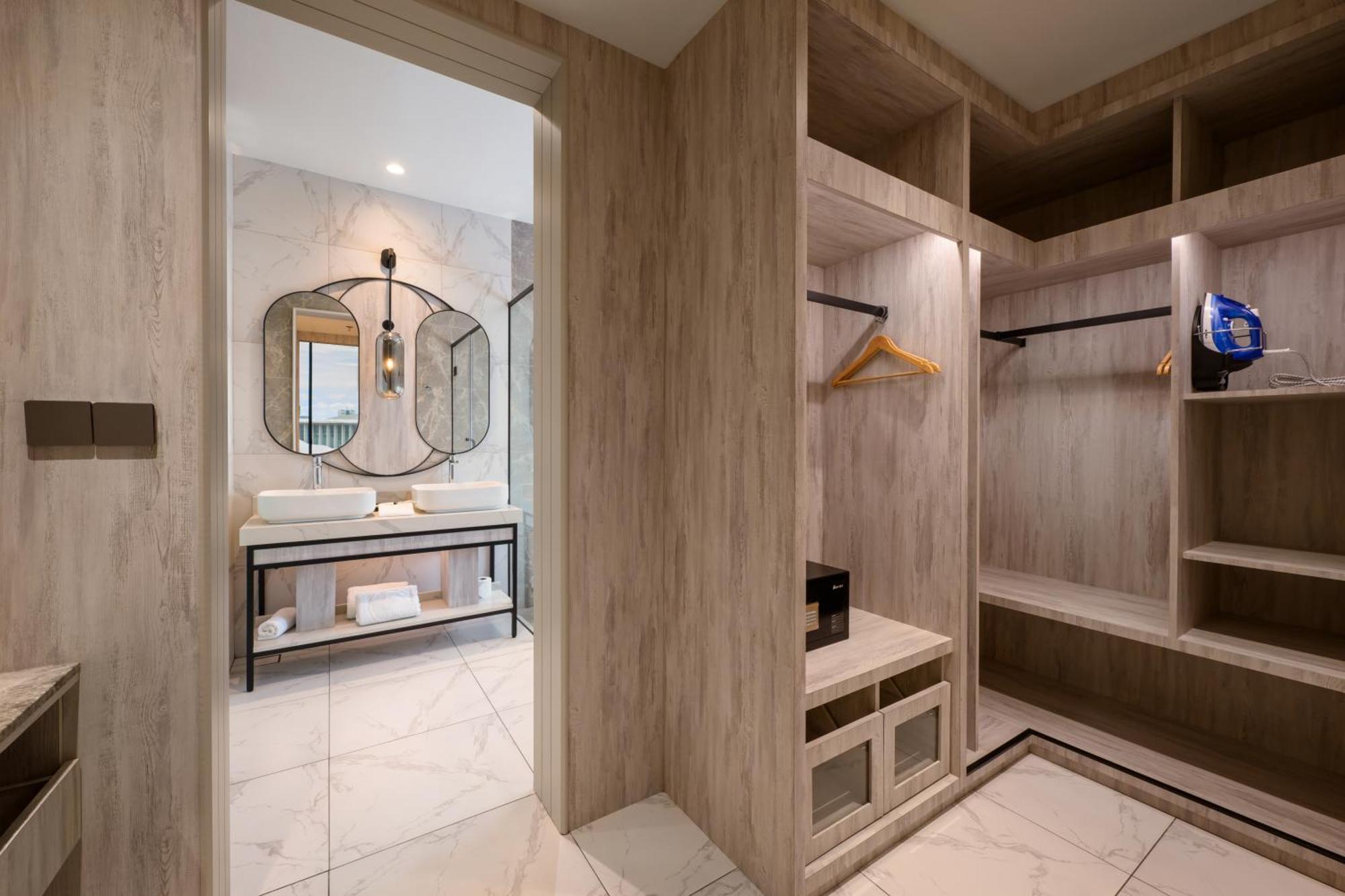 Hotel Fifth Avenue 5*
